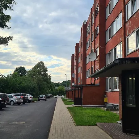 Appartement Entire In Valmiera, Latvia *